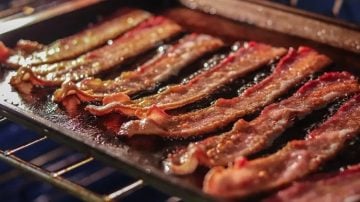 How-Long-to-Cook-Bacon-in-Oven