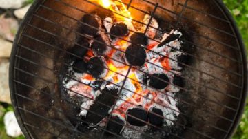 how to keep charcoal lit