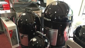 Weber Smokey Mountain Reviews and Comparison