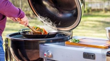 Weber® Summit® Charcoal